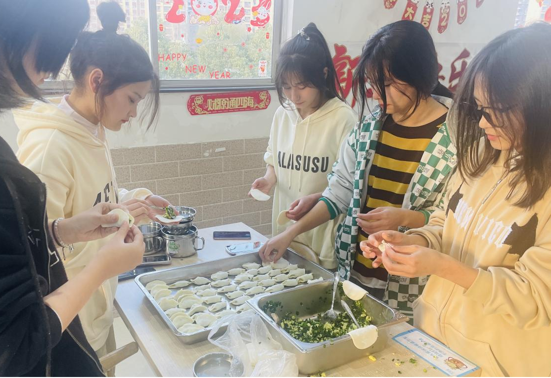 12B78E83E3E59B643FD595E2F47_6B749820_341CA1