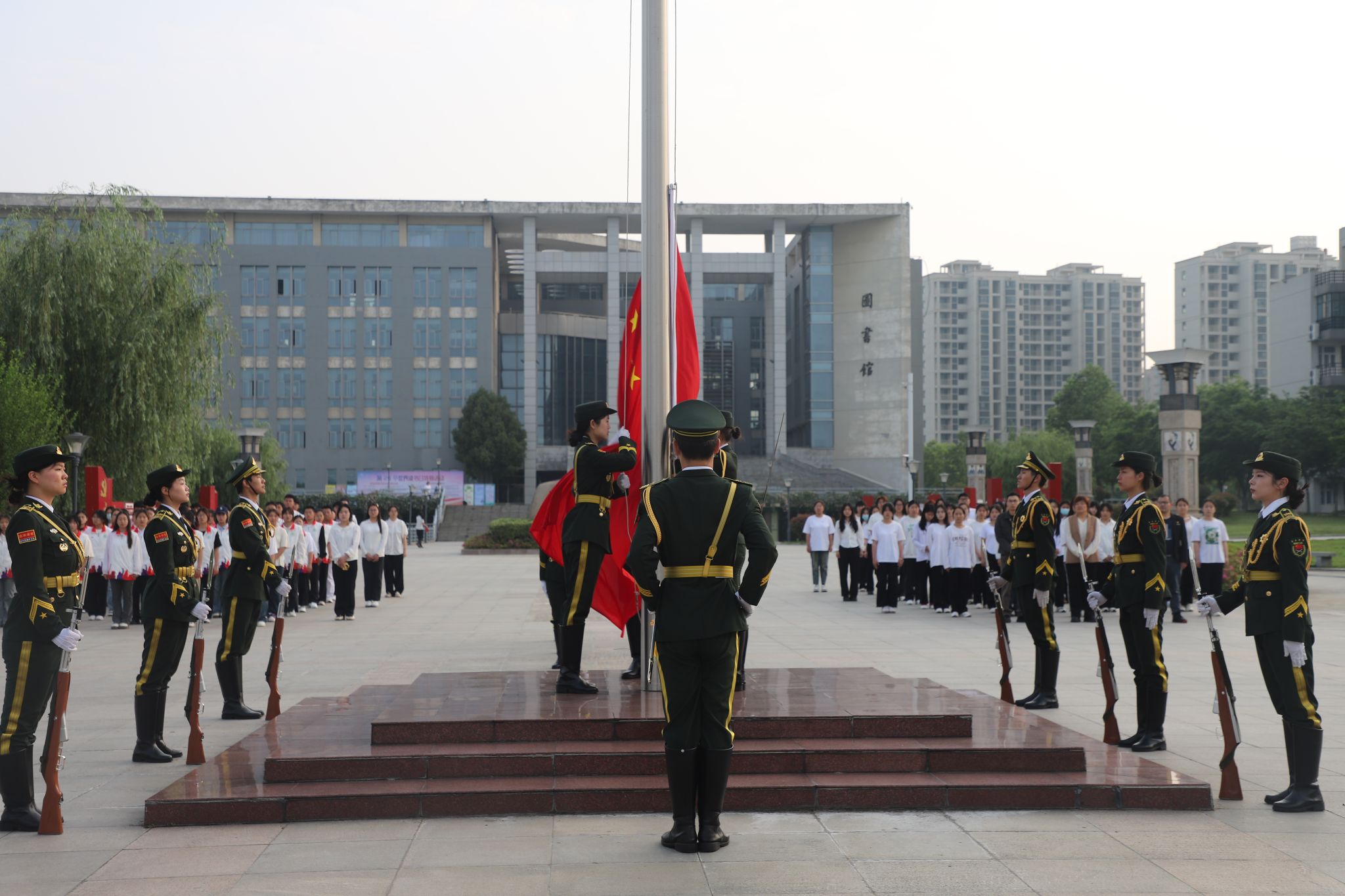 06D1E0099F17C8C63B9C0D8D360_D960C7DD_4813E