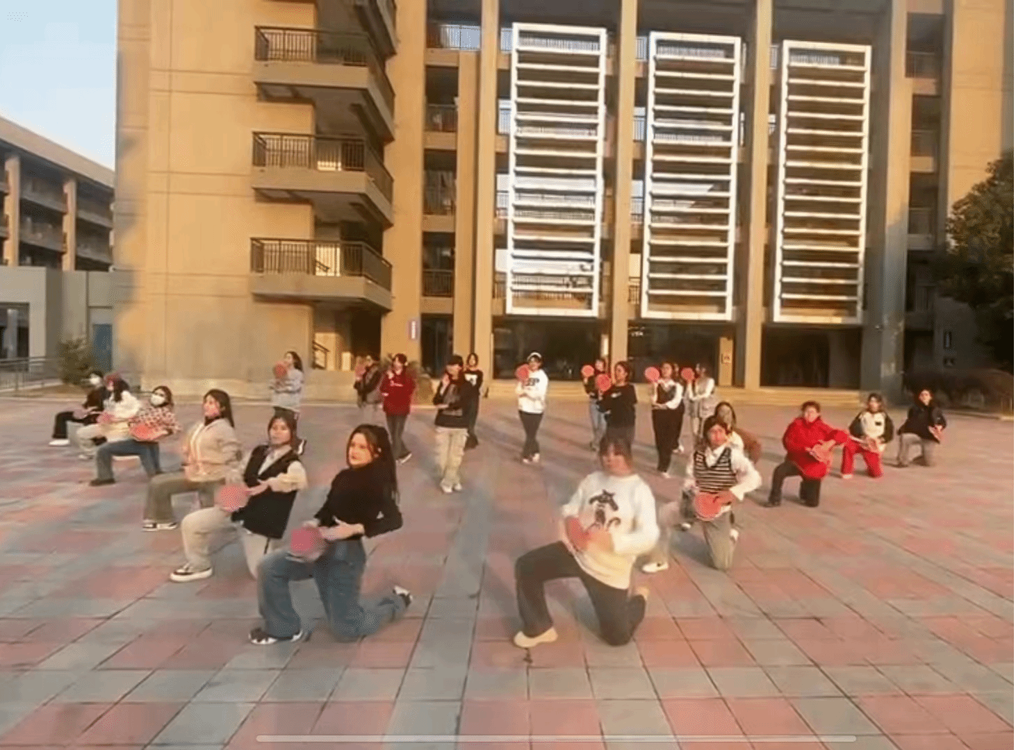 2DC32F96F35ED5DFE4E781CBECE_94ECE539_A82E1