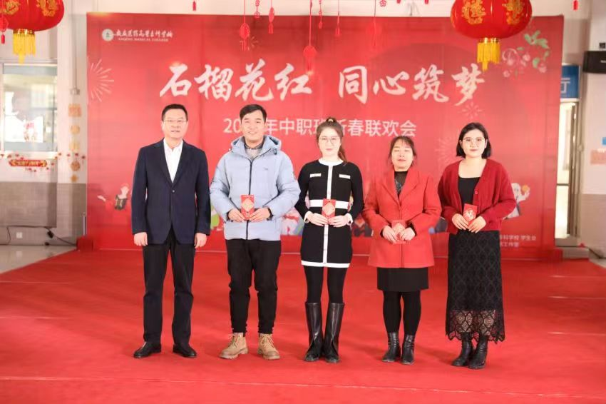 CFDDB4EE78D6E93B177E2BDF2A9_B1F74B94_84F1B