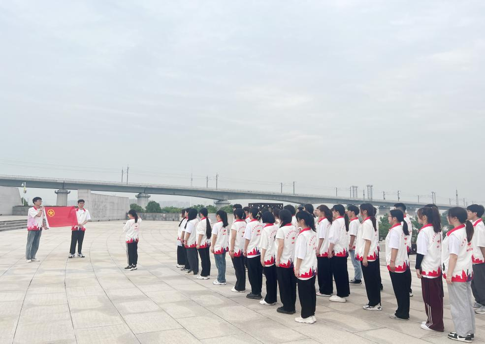 8D63783C32A3C7F9B3469D97CCA_CF9CFFCC_75658