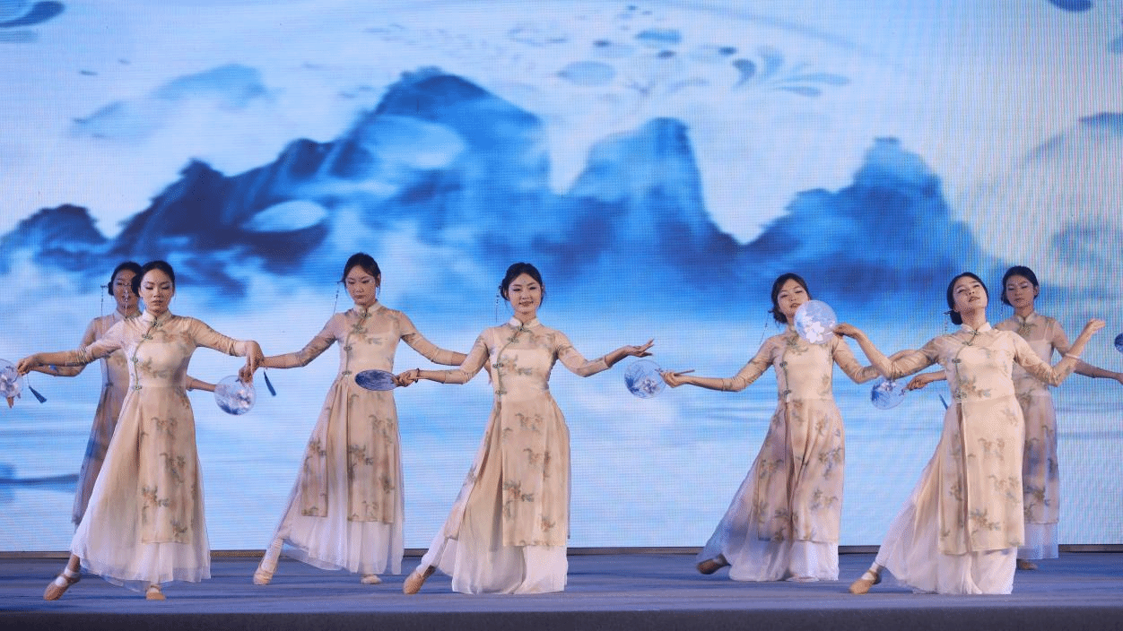 C603EED881170786683E1229476_6DE539CD_71AF6