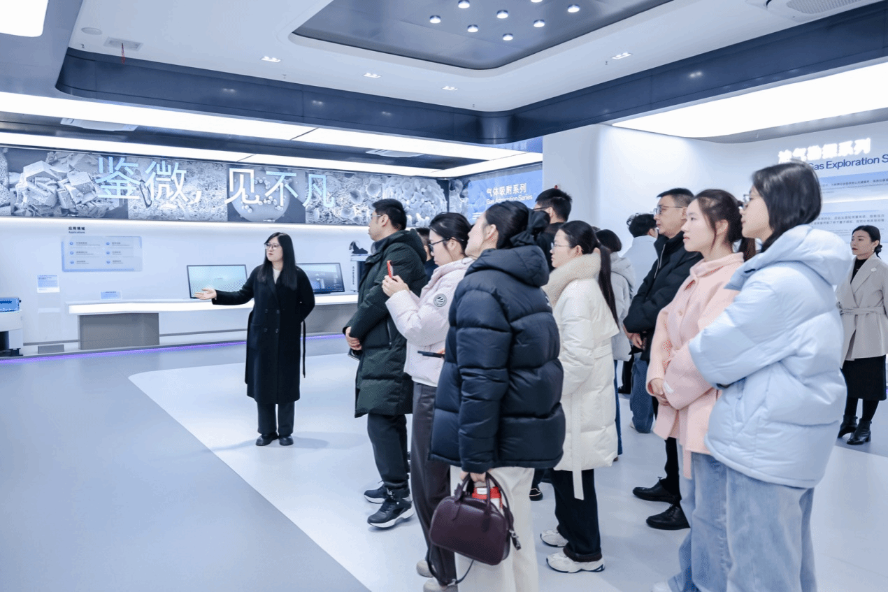 0DBB76A48F37E68394CD160A8FC_8C56D6E0_653E8