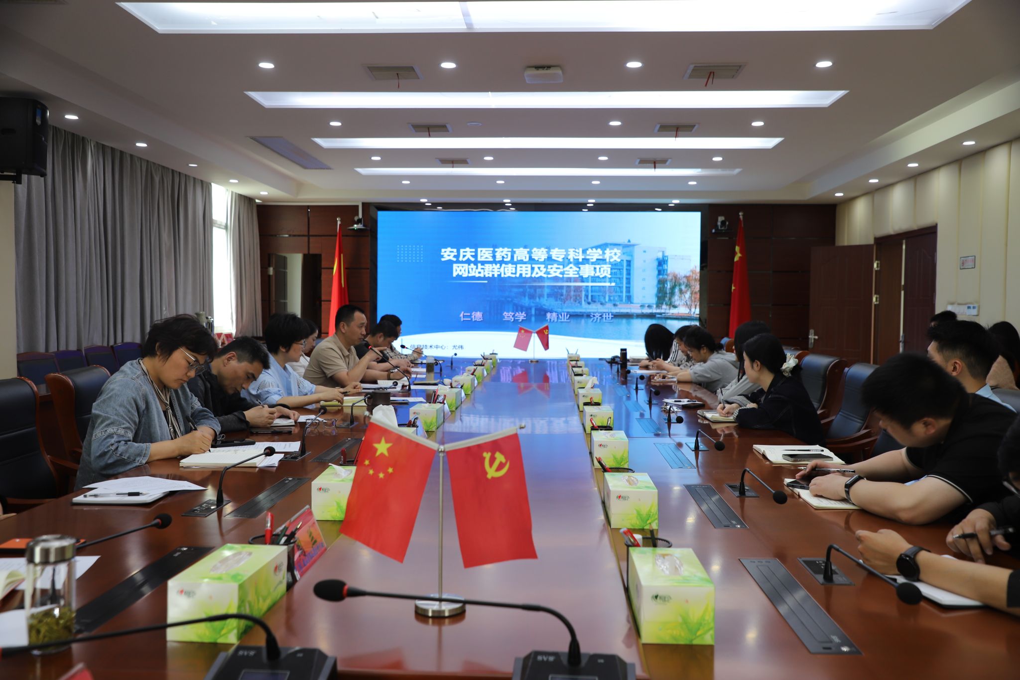 8680AB18DFB836120E1C75F9980_CA1EA389_459A3