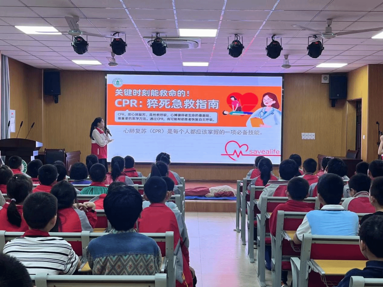 FB81B033B3FF3615EA9BFEEA4A5_A2B7F082_7F4DC