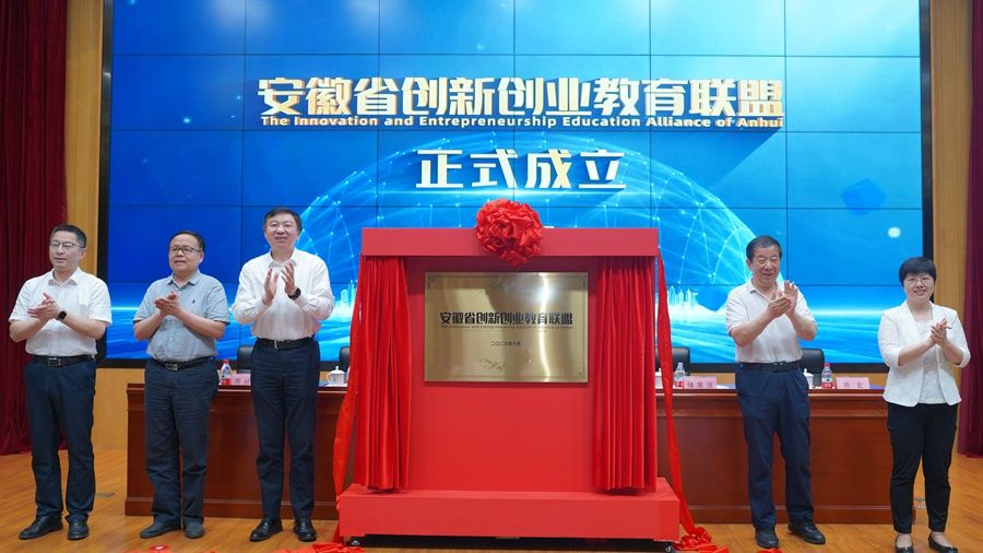 1372A8DE9BD9DD92B95FD9ED0C6_2D3B0AAA_8F01F