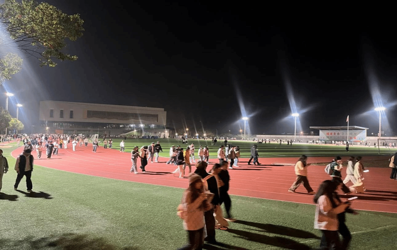 5C6E6FAEF439512949655B7FE3F_5B8F51DA_5F966