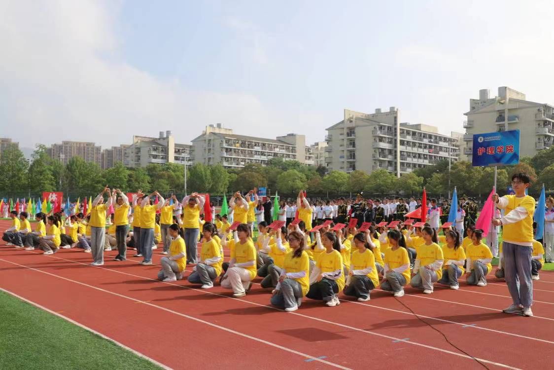 570289119411F92053C081B210B_BDB8F766_1F21F