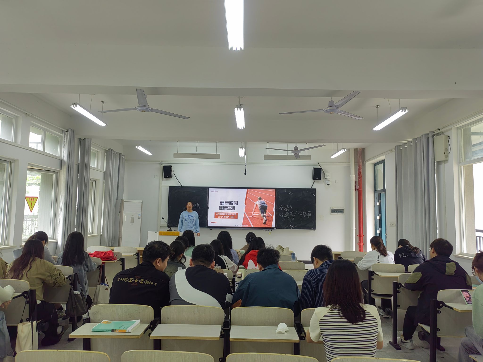 3FE24D858CBFD5C76F3E2F09F17_6D7F3AFE_48F9A