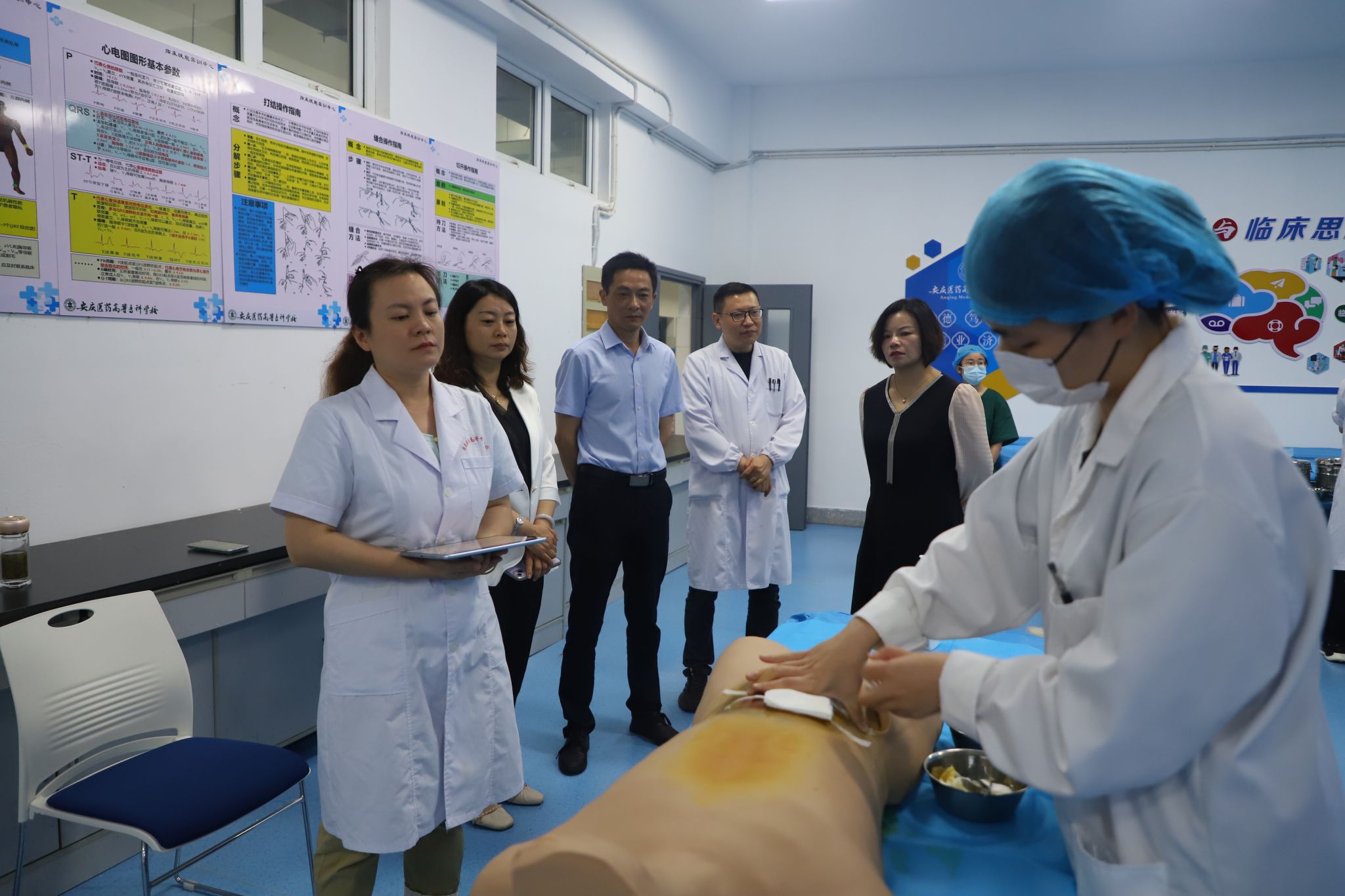 FD7B1E3912B53F7DA5E2E62FA76_E18A15D8_3E9E2