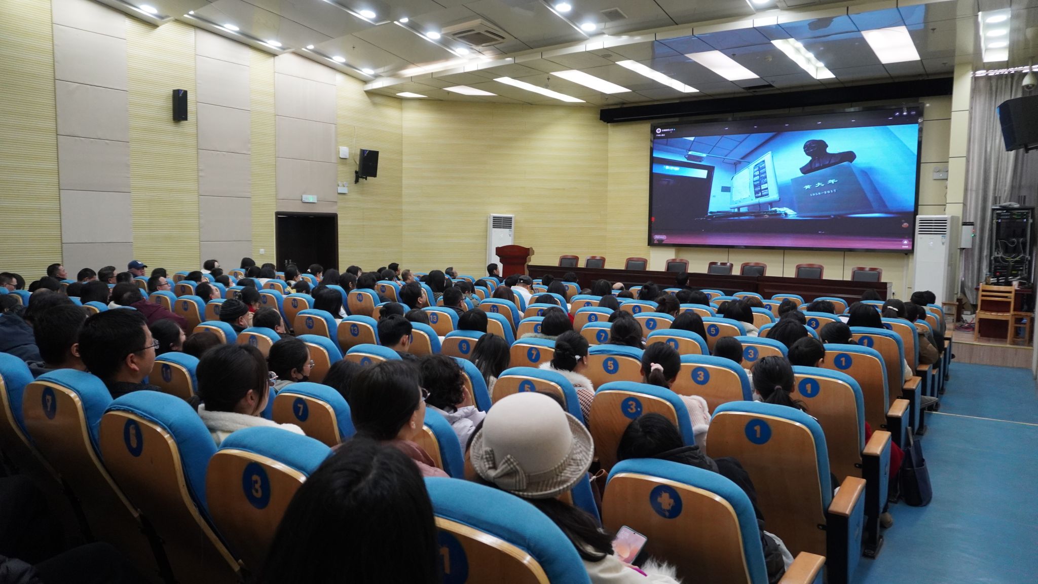 BB30CE1E847592E7212FCD2AB3B_9098BF2B_4F7E3