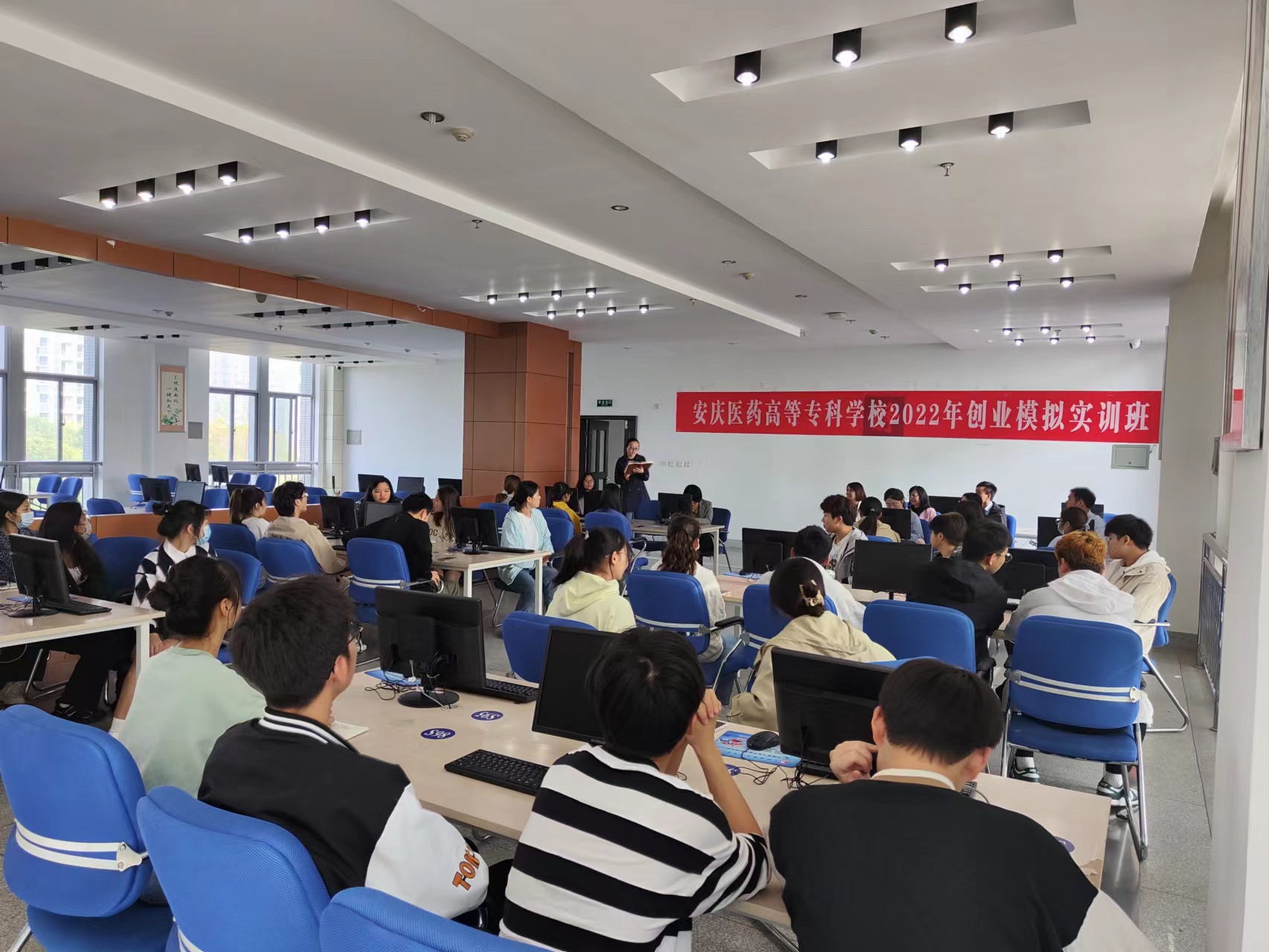 14CA0628C32482A8C90CC1DE76C_FFBF0CC8_7AB0A