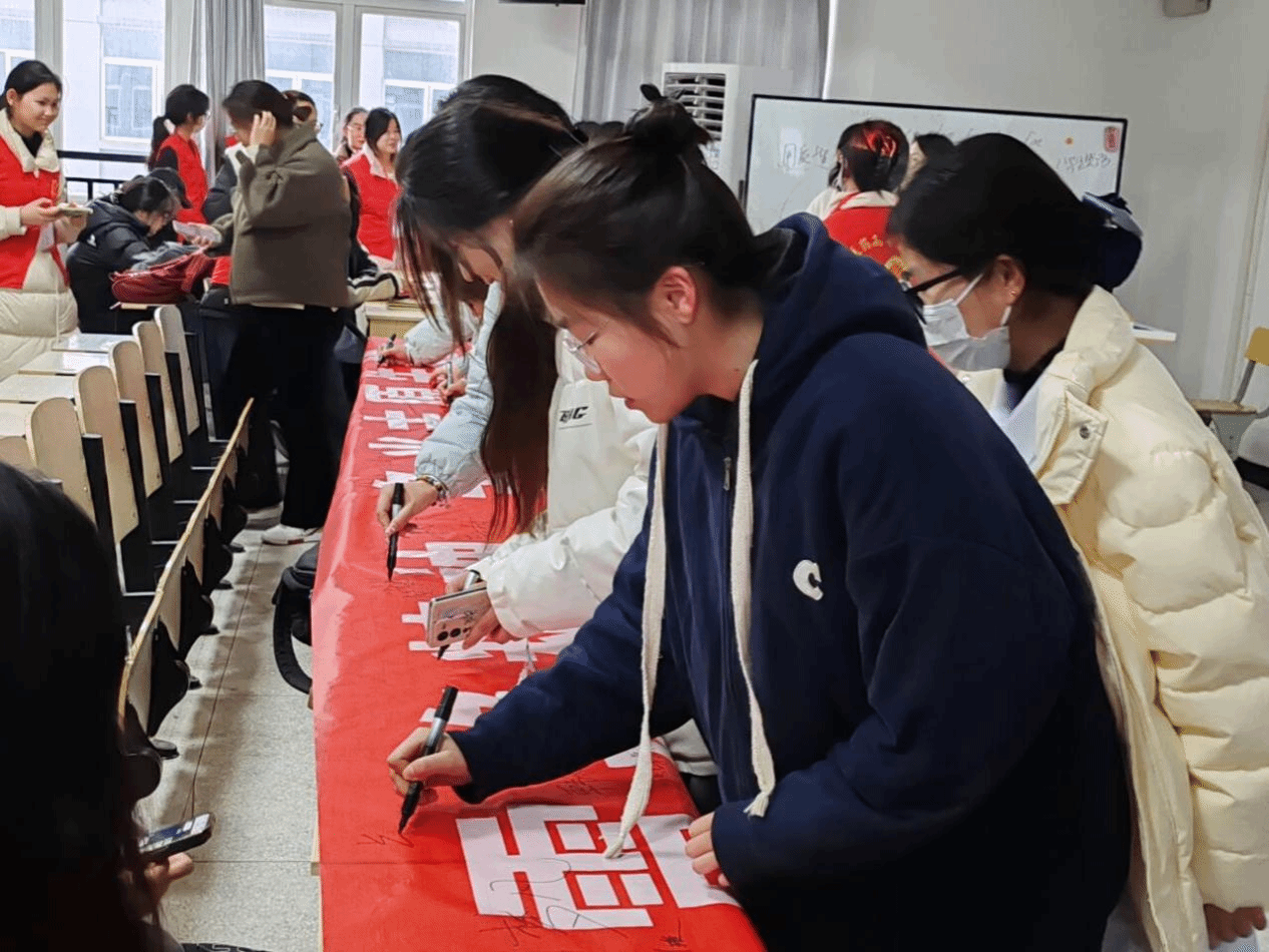 853320D3798F14B878EB62406F1_4460BF75_7BED8