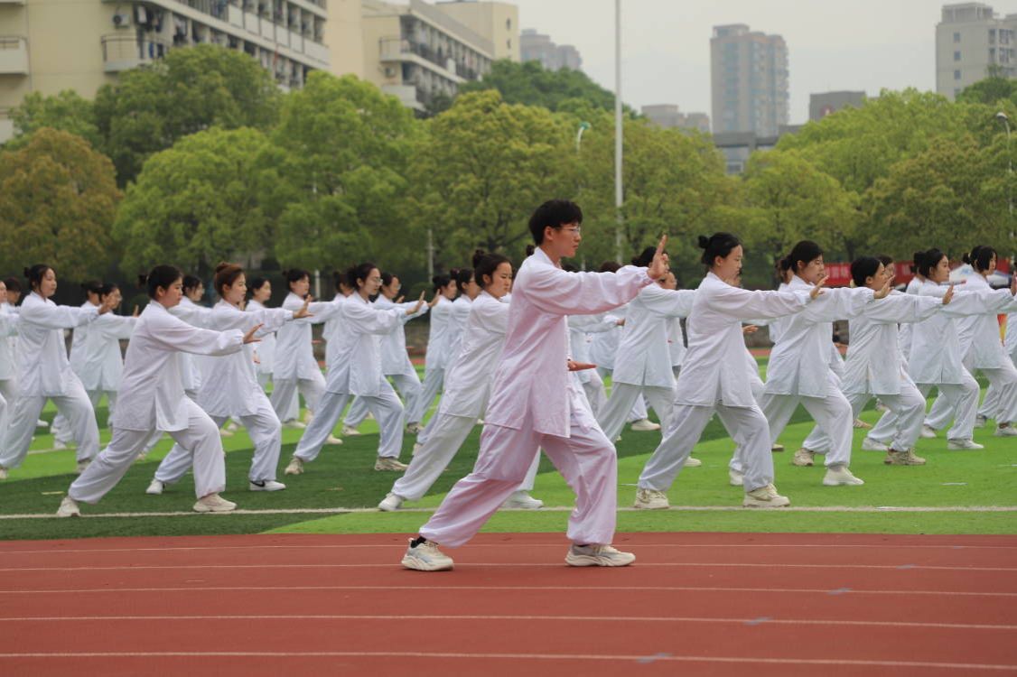 5AA920EC3988CB68447089ED47C_A7580AFB_1BC1E