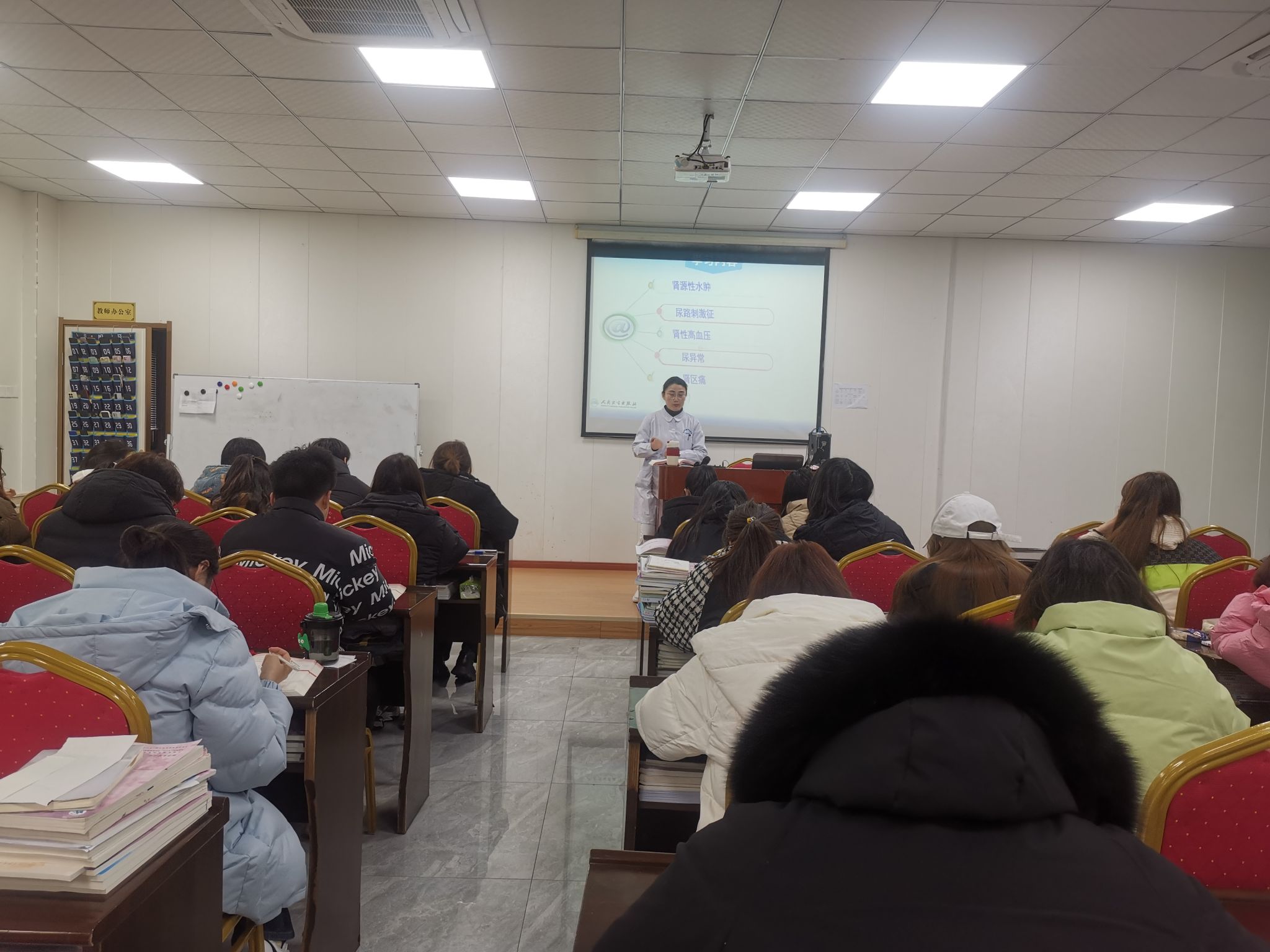 7E6004DBBBDEC1E683F5AC755A7_5F04BC00_47E62