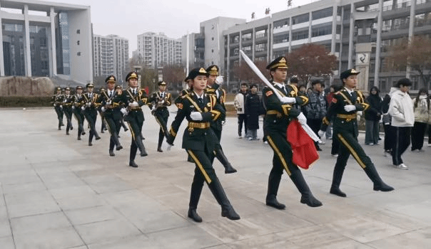 DEA5BD633140357D1779641BF6B_87B0DF7F_1E481