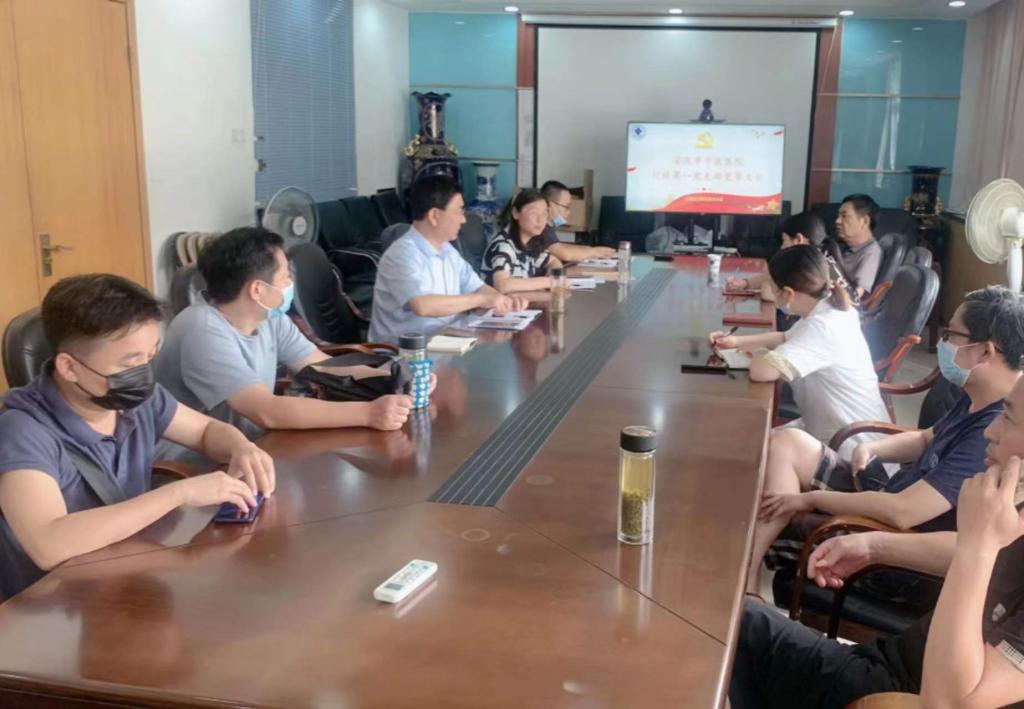 5EF1860169D8CDAA1E84BBEBAD5_6820EEC8_13132