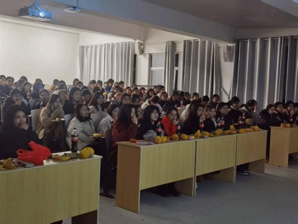 7EF91BBF89F9251FB47153D8161_B452A349_1F184