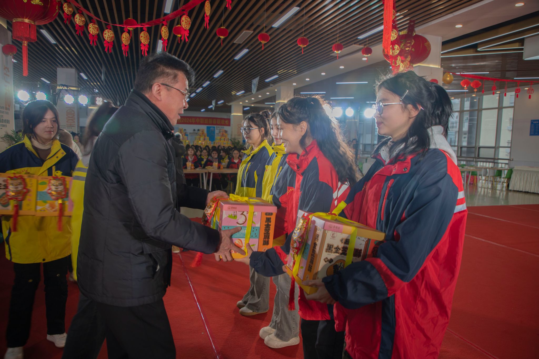 03FCE35E1D2224010776D5B56E0_E894276A_4FD75